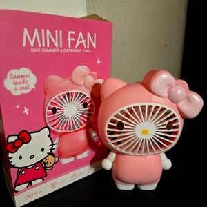 Hello Kitty Mini Fan